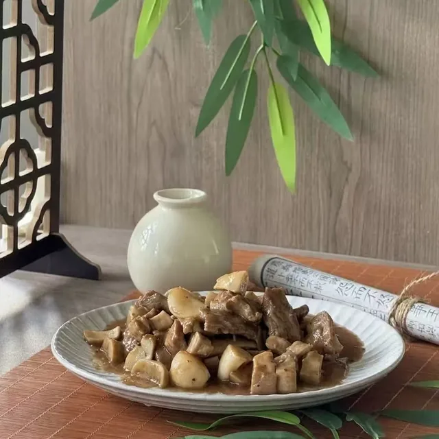 Black Pepper Mushroom Beef slices, CHDS