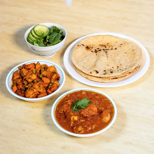 Non Veg Tiffin — ROTY