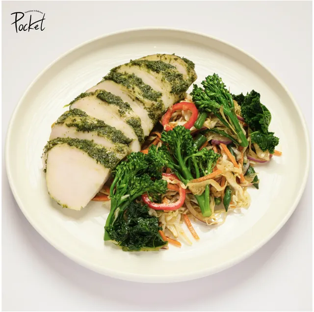 Fresh herb with Pocket salad — Pocket