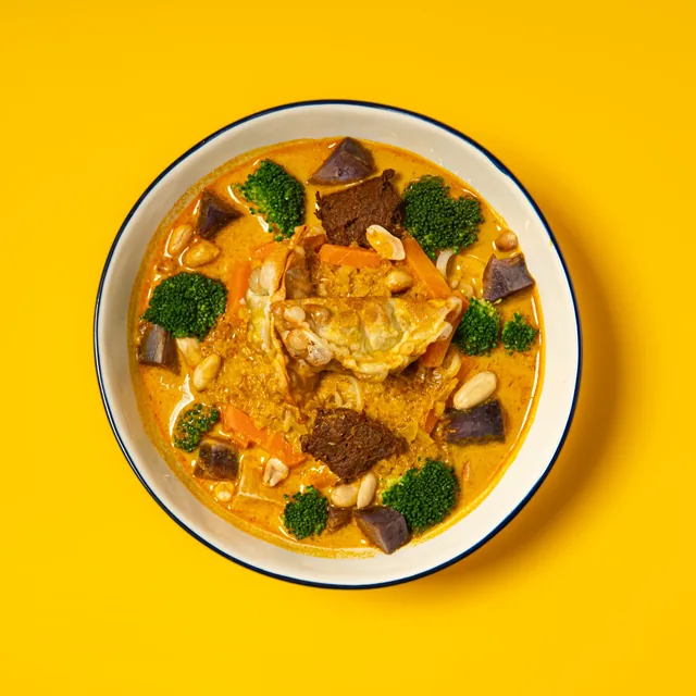 Creamy Coconut Curry Pho, VieVegan